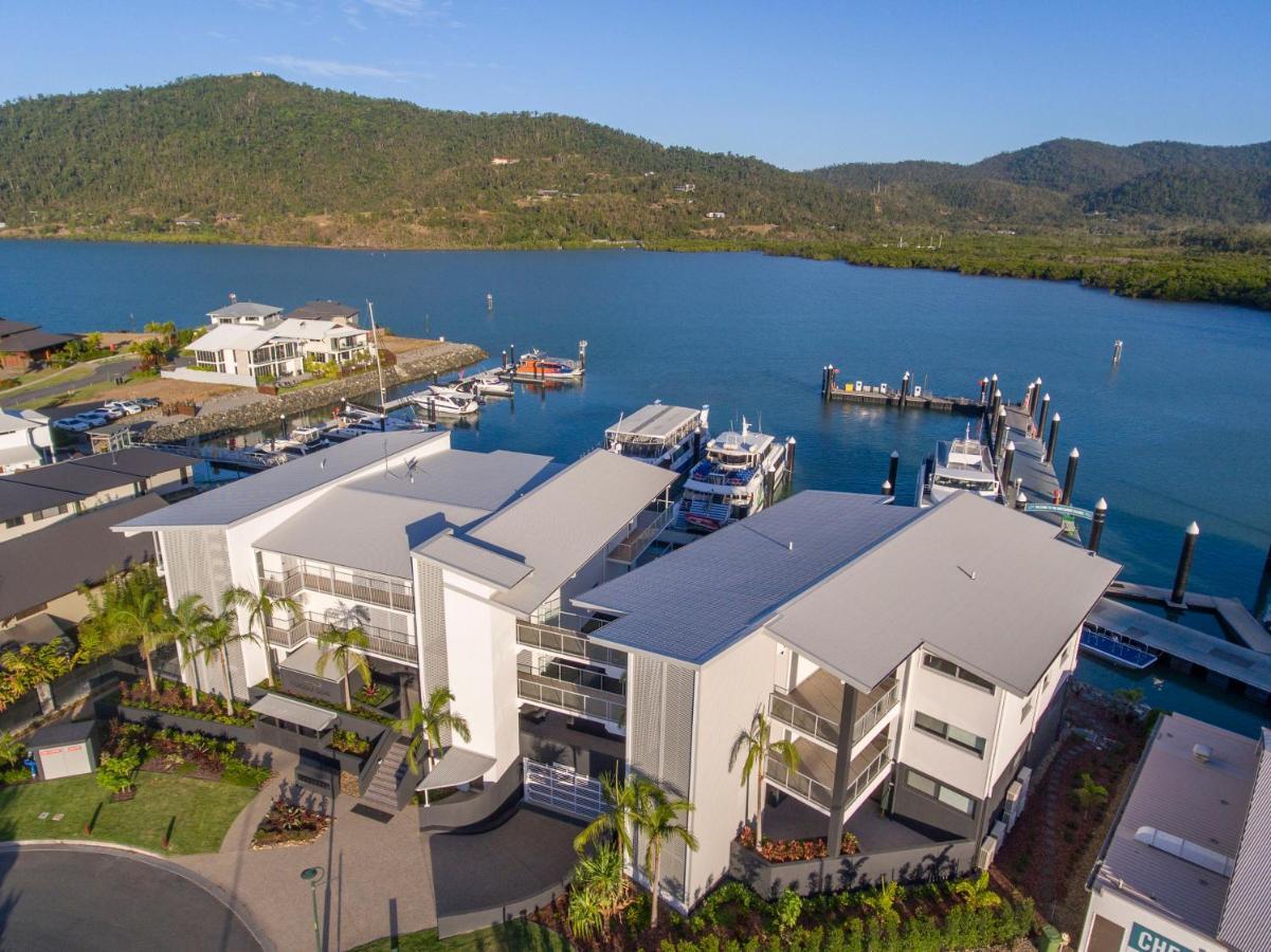 Отель Harbour Cove Эйрли-Бич Экстерьер фото